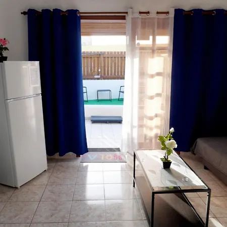 Enjoy Your Privacy In Premium Bahia Feliz-a With Terrace 펜션